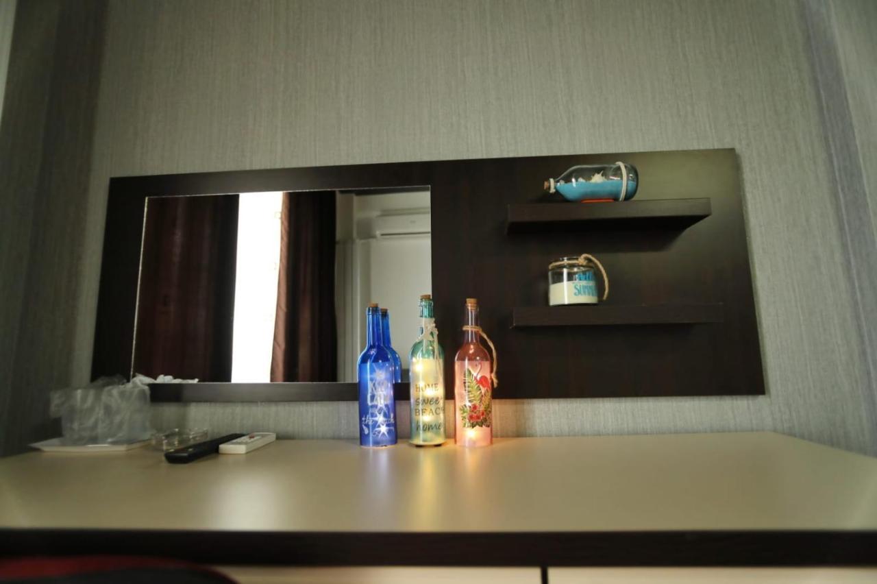 Hotel Sweet Navodari Bagian luar foto